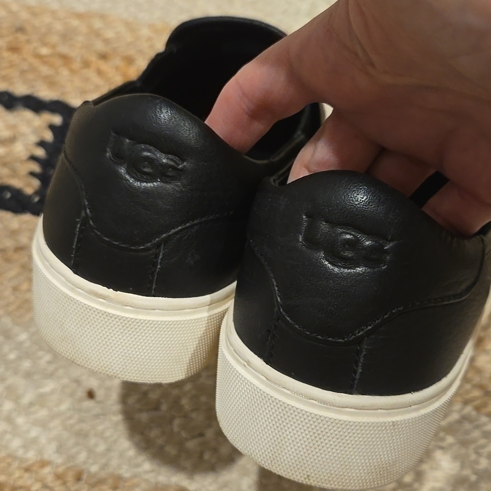 UGG Jass Black Slip-On Sneakers, VGUC, 7.5, Comfort, Platform Sole, - Picture 4 of 6